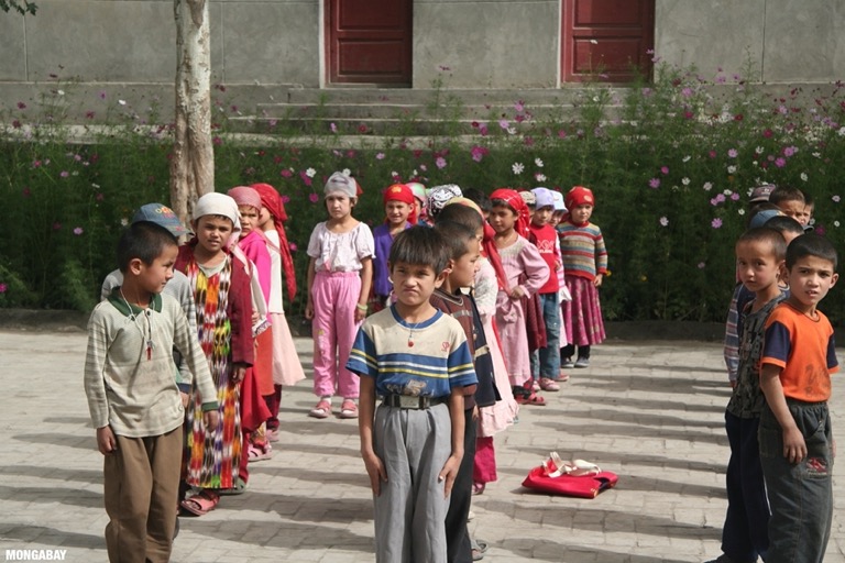 School kids in Kusrap